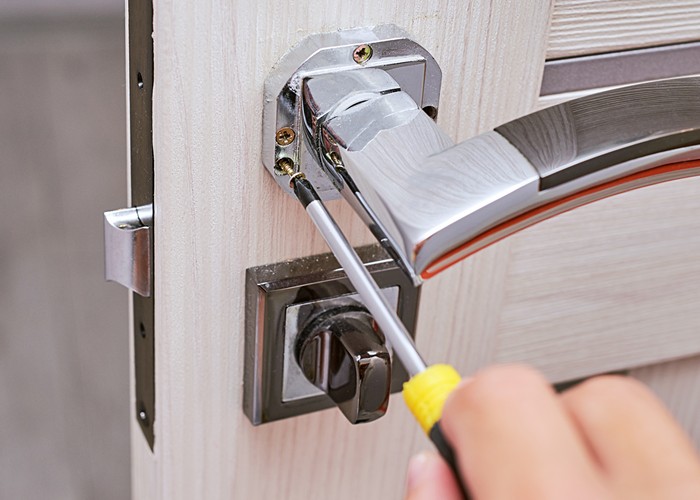 Replacing a locks for your home in Bellevue, WA